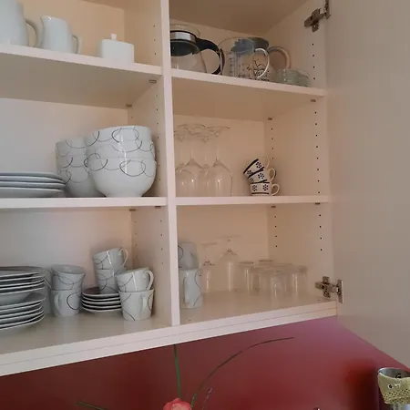 Valbella Apartament *